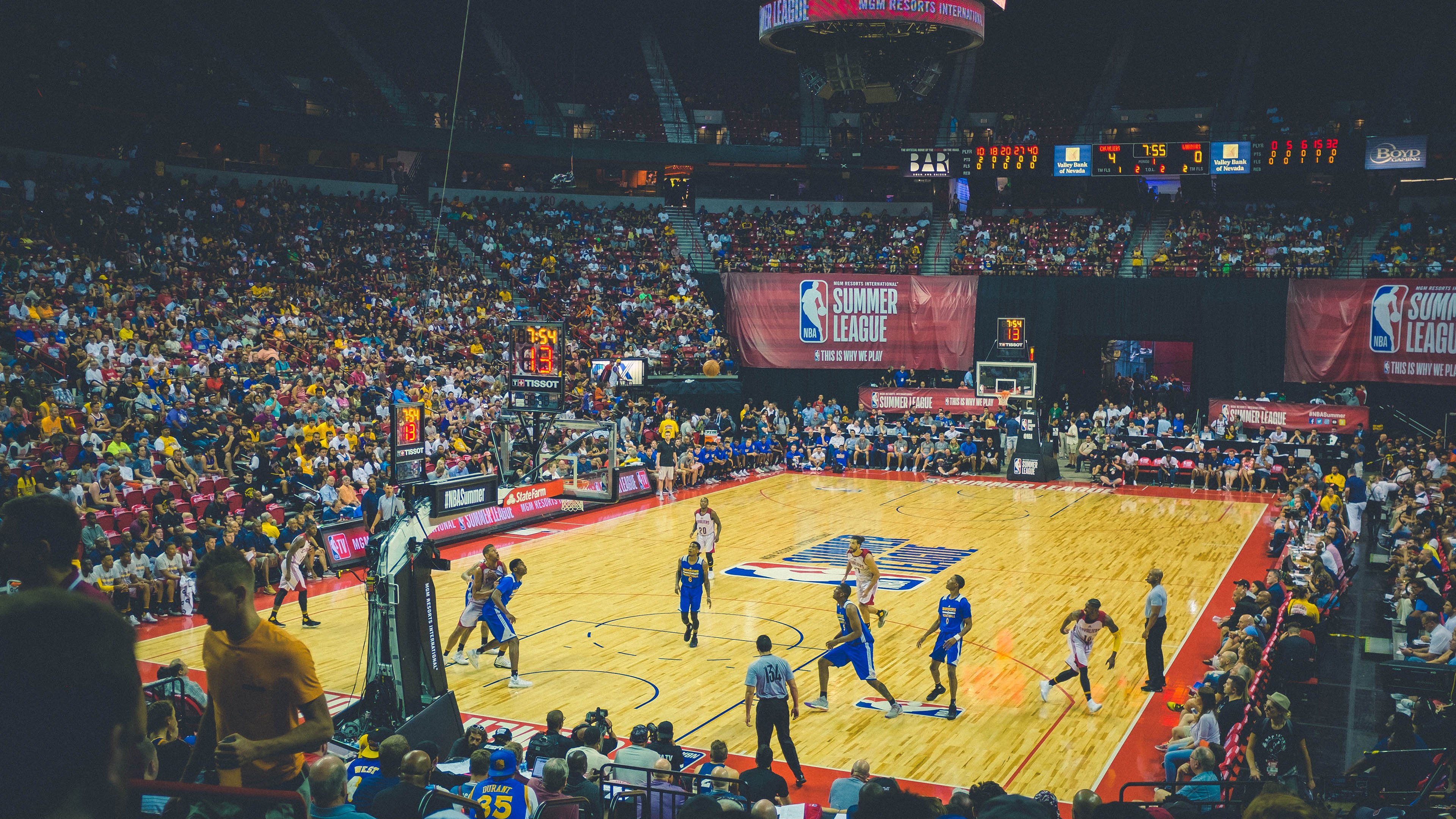 在多场对决中，蒂伊的“篮下铁壁”封堵让对手 “望而却步”！，nba蒂