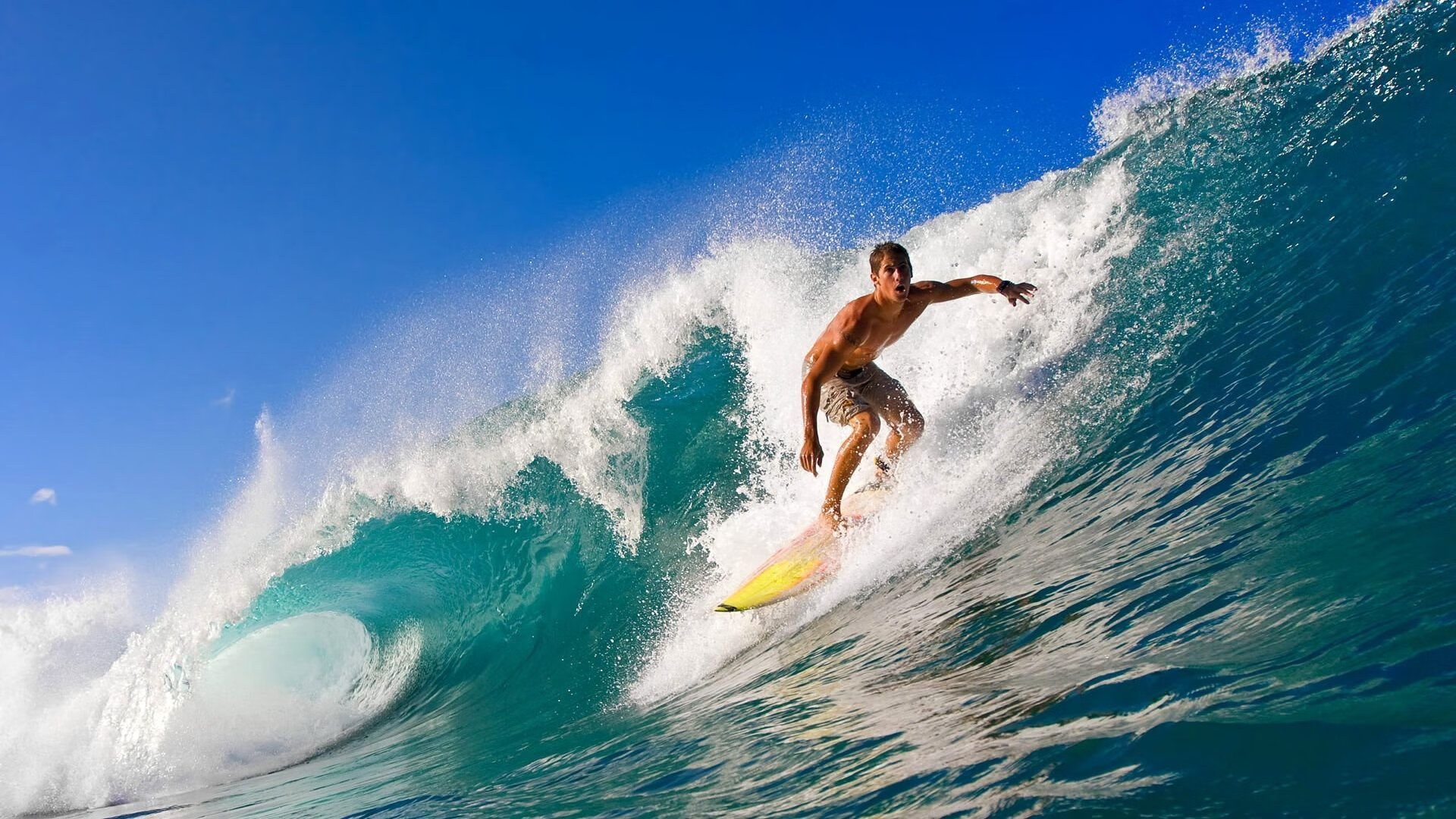 车手走进社区，传递正能量