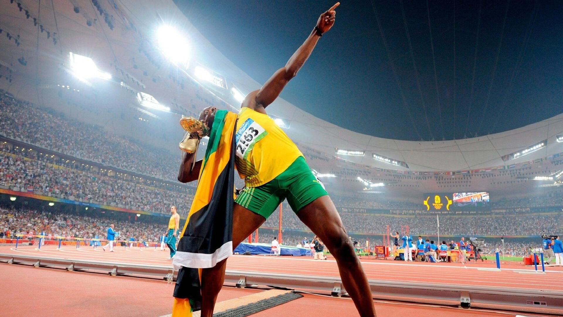 湖人队核心球员低迷状态结束，重回巅峰，湖人队全体球员